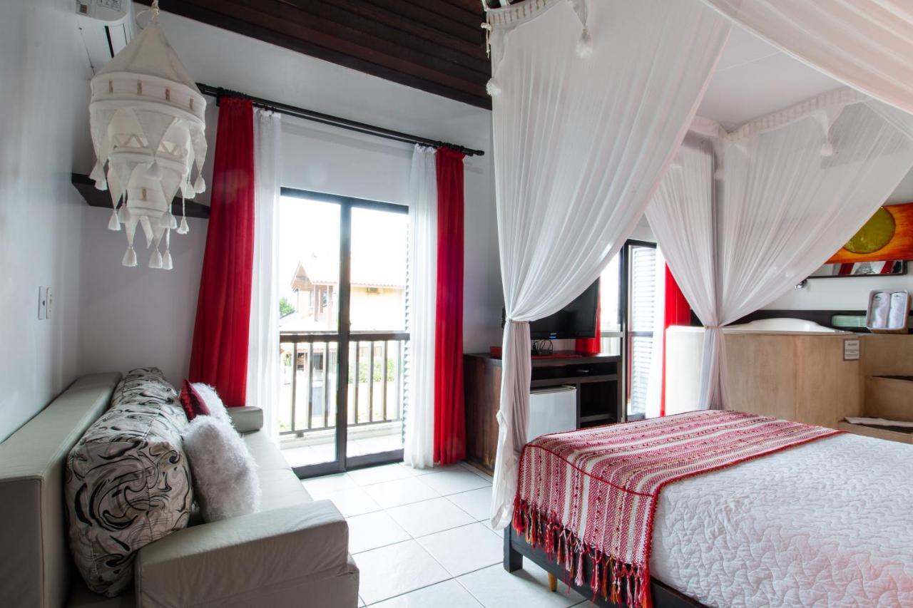 Olhos Verdes Guest House Бомбиньяс Экстерьер фото