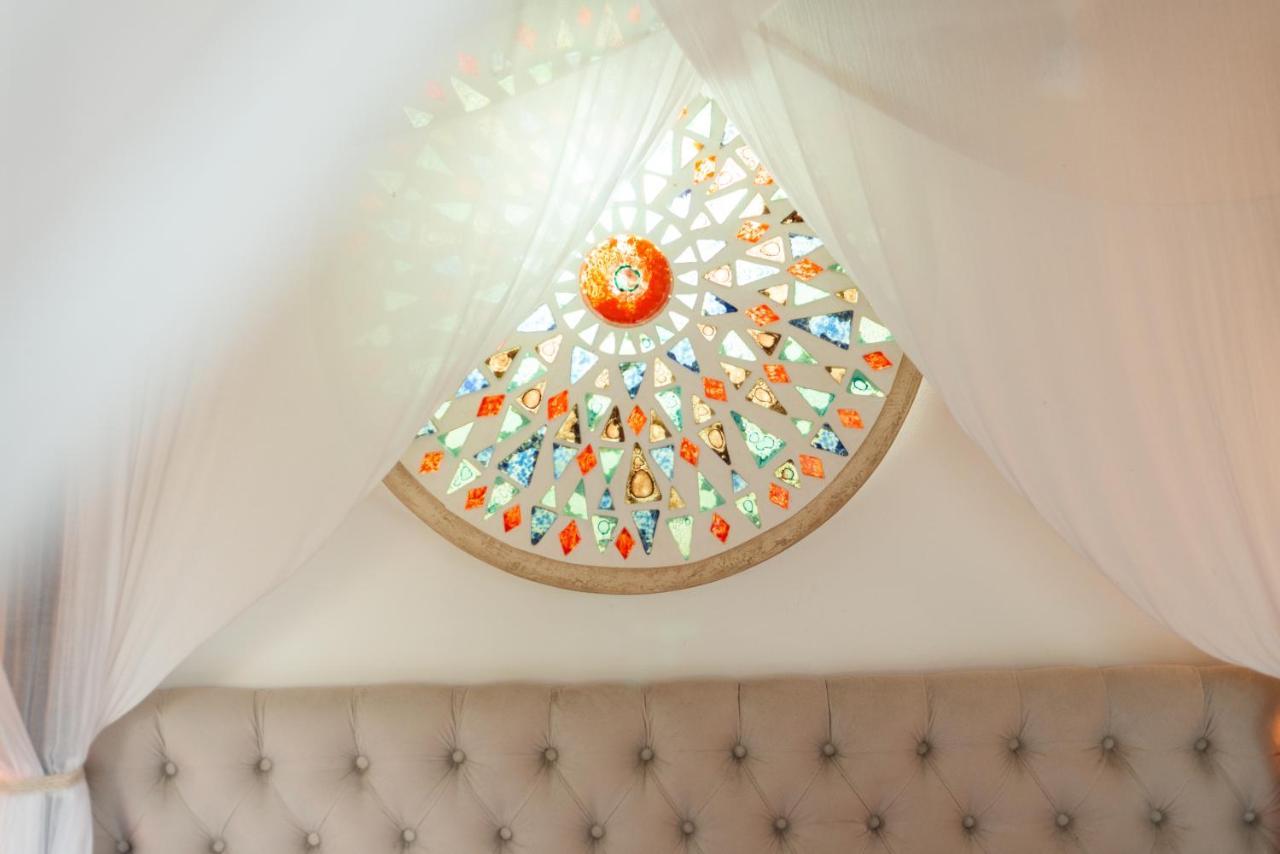 Olhos Verdes Guest House Бомбиньяс Экстерьер фото